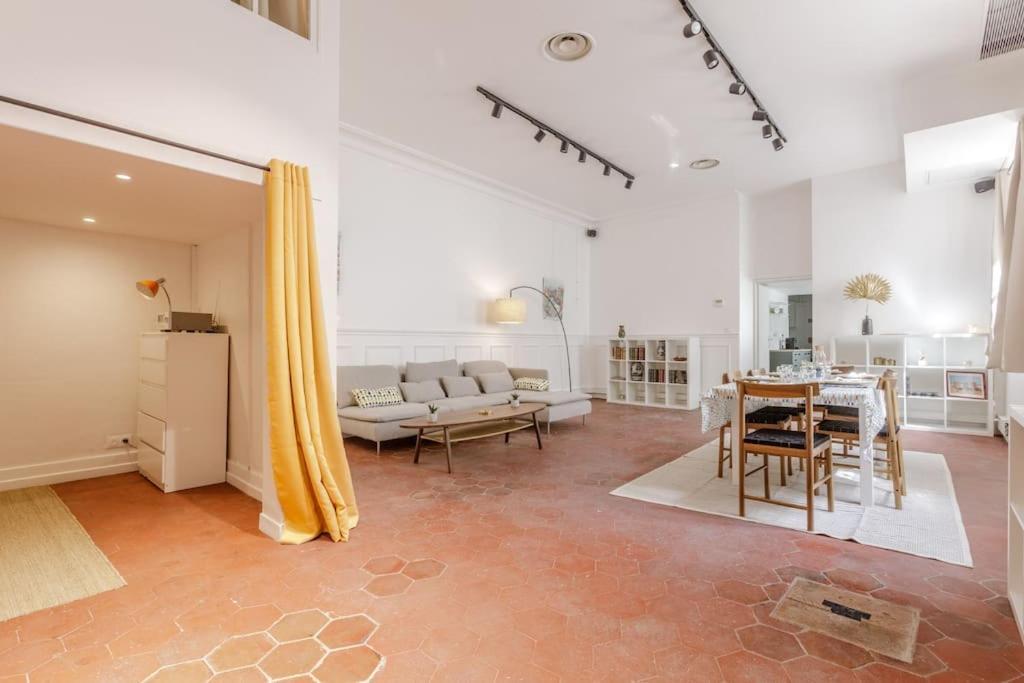Loft Lumineux Authentique * Paris